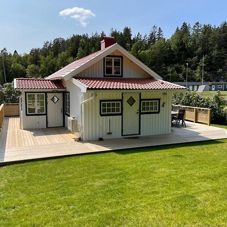 Vila Rassbyn Hassleliden 324 Ljungskile Exteriér fotografie